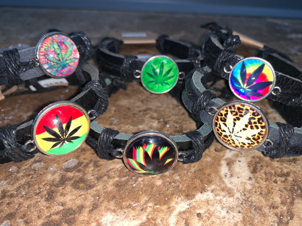 Bracelet Leather Glass Cannabis